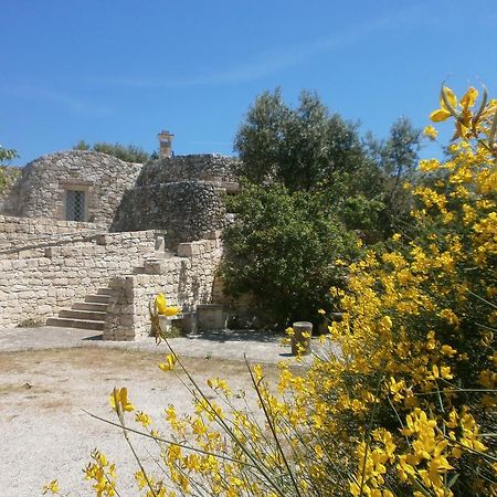 Trullo Villa Giuliana Con Giardino Posizione Panoramica Free Wifi Остуні Номер фото
