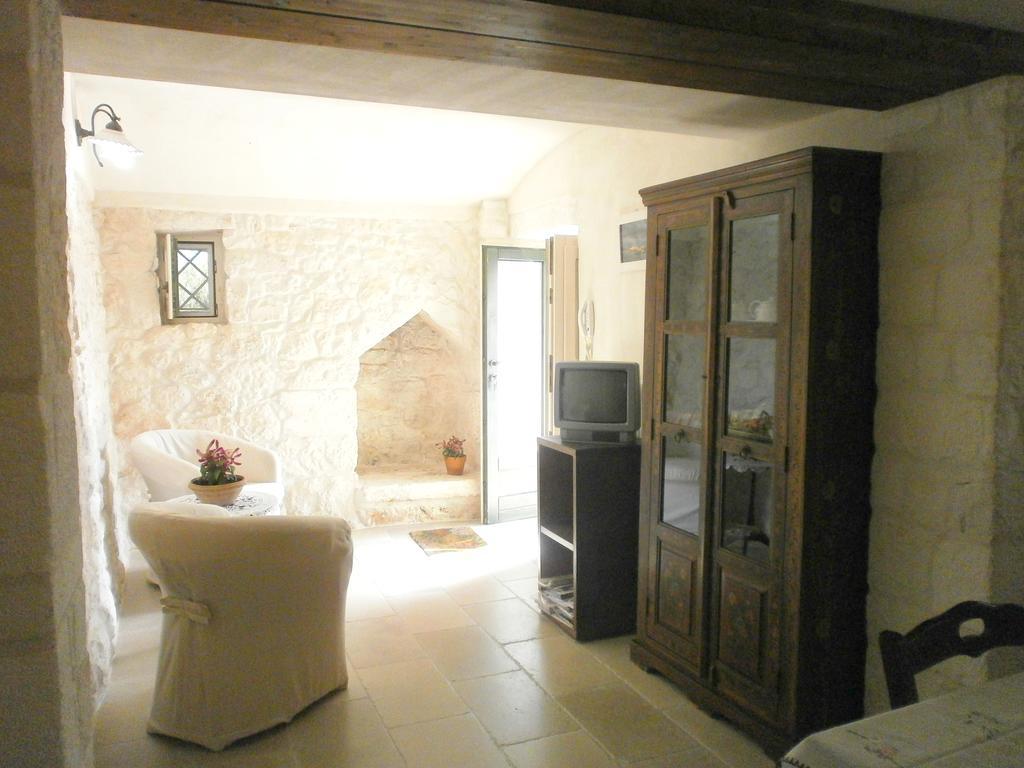 Trullo Villa Giuliana Con Giardino Posizione Panoramica Free Wifi Остуні Номер фото